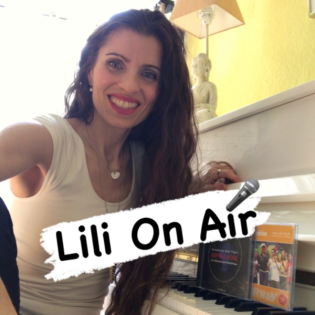 Lili On Air - Eine Musikerin und Ein Podcast für Inspiration, Wissen, Leben, Good Vibes und Gästen