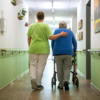 Pflege im Heim wird immer teurer - VdK Bayern sieht den Freistaat in der Pflicht Download