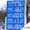 Teurer Sprit: Ist der CO2-Preis schuld? Download