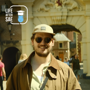 #143 Lennart Breede I Läuft Doom in Houdini?