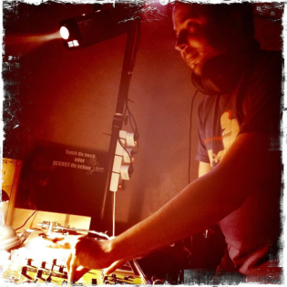 Florian Breidenbach - 303 Dimensions 105 (June 2024)