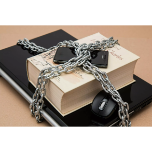 Die Privatsphäre serbelt, aber tot ist sie nicht