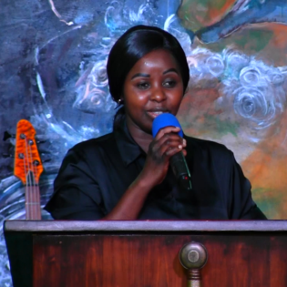 Die Wichtigkeit das Wort Gottes zu Sprechen / The importance of Speacking... - Ält. Hellen Grosser