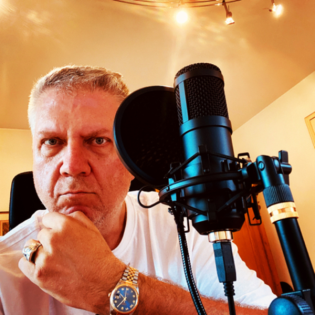 Was Karneval und Bücher schreiben gemeinsam haben