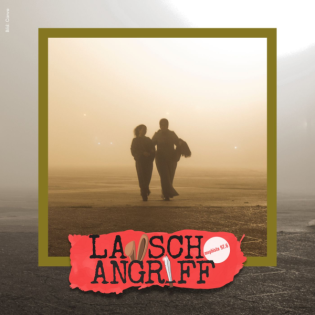 „Schwestern in der Scheiße“ – ein Live-Hörspiel von Leonie Berndt