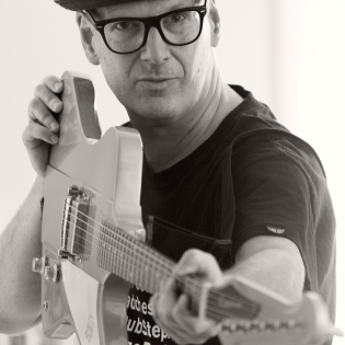 "Techno ist intellektueller Spaß" | Jörn Elling Wuttke, Musiker, Produzent