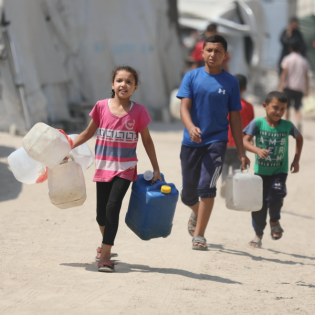 Israelische Lufthilfe - Gaza-Hilfe wird wiederaufgenommen