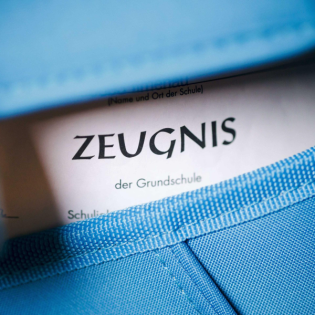 Kinderhörspiel und Geschichten - Das Papa-Zeugnis