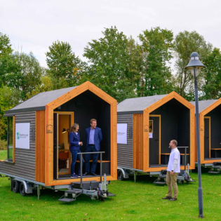 Start-up-Zentrum Incubator Village in Beeskow eröffnet