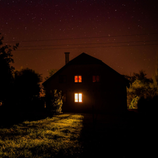 Zu nah am Abgrund - Krimi-Hörspiel: Französischer Roman Noir