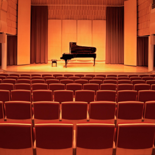 Das römische Bad - Krimi-Komödie: Ein Toter, der reden kann