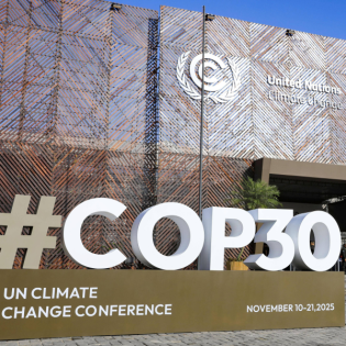 Klimaforscher Edenhofer: So können wir die Temperaturkurve zurückbiegen