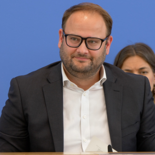 RegPK | 30. Juli 2025 | Palantirversuche