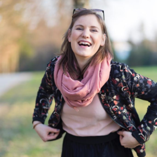 Meditation bei Kopfschmerzen - entspanne dich in den Schmerz