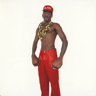 Jeden Song von DONT TAP THE GLASS raten