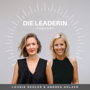 #241 Von der Sales Mitarbeiterin zum Life Coach: Was echte Entwicklung im Team möglich macht – Interview Special mit Andrea Holzer