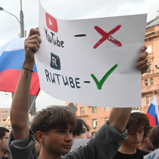 Wie Russland Social-Media-Kanäle zensiert