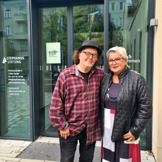 Schwarz hören: Petra Schwarz im Gespräch mit Gerhard Schöne über Leben und Tod