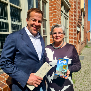 Schwarz hören: Petra Schwarz im Gespräch mit Quirin Graf Adelmann über Leben und Tod