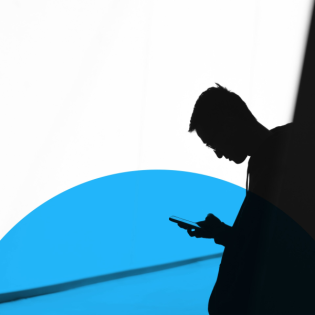 Adieu la France: Résumé auf eine Korrespondenzzeit in Paris