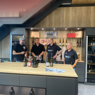 GAST: DOMINIQUE HEINTZ