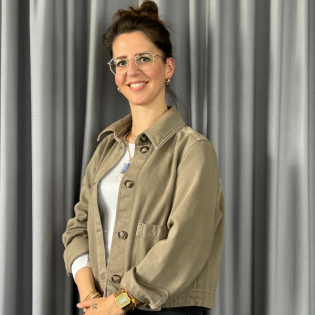 Handgefertigter Schmuck von Herzen – Carmen Nägerl eröffnet ihren Store „Das Herzerl“