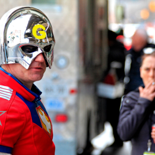 Gewaltmann: Schlüssel unterm Sitz