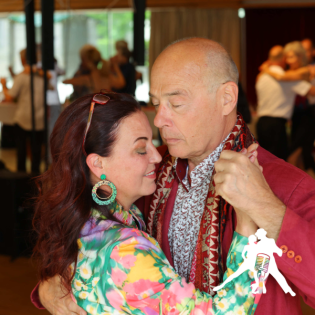 Sabine und Thomas, sagt Satho Tango zum Abschied leise "Adiós"?