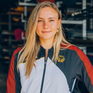 #217 - Leonie Wagner - Trainerin & Leaderin im Kanupolo - was braucht es mental?