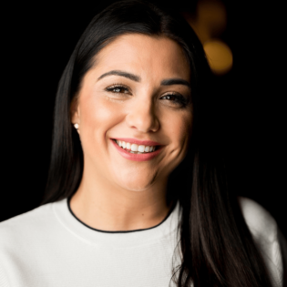 Du findest keine Pflegefachkräfte? Dann höre unbedingt diese Episode!