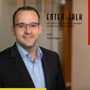 038 - Wie verändert sich Zusammenarbeit, wenn man gemeinsam "spielt"? – Interview mit Maik Rigolio