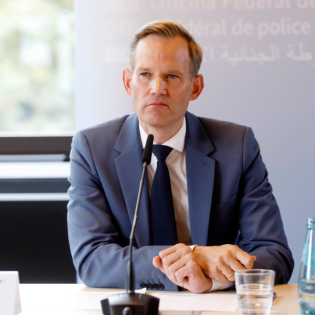 Drogenbeauftragter - Hendrik Streeck warnt vor synthetischen Opioiden