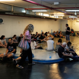 Krieg in Nahost: Wie Deutsche in Israel die Angriffe erleben