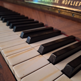 "Ich seh auf das Kreuz" (Komposition von Jürgen Hoffmann)