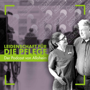 Dreijährige Pflegefachkraftausbildung, Dr. Paulina Heil im Gespräch mit Ausbildungsbetreuer:innen