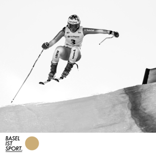 Ein übler Sturz zur Unzeit - Saskja Lack (Skicross)