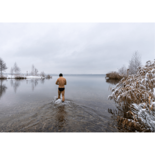 Oster Traditionen – Blaueierschwimmen in Uster