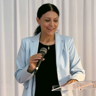 Ihm gebührt die Ehre