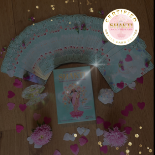 Shakti Orakel Karten und die Kunst des Card Readings