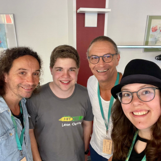 Radio Hitwave – Interview mit Brings auf dem Kirchentag