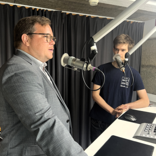 mit Johannes Simonsen, dem neuen Chefredakteur von Boyens Medien