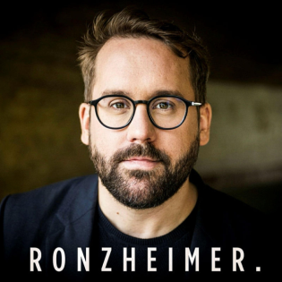 Reporter sein. 22 Hörer-Fragen an Paul Ronzheimer