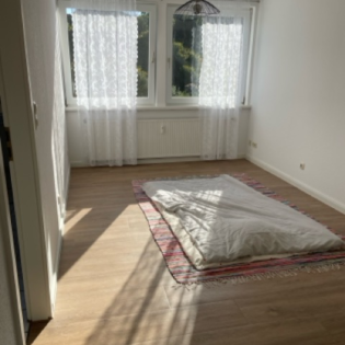 18.08.2025: Jesus ist Gott und kein Gott. Genesis 18 - Abraham betet einen Mann (Gott) an. Bahai gefällt mir immer mehr.