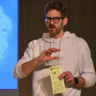 Danken schützt vor Wanken, Loben zieht nach oben! Teil 4: Die Jahreslosung 2025