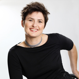 Kostümbildnerin Sybille Gänßlen