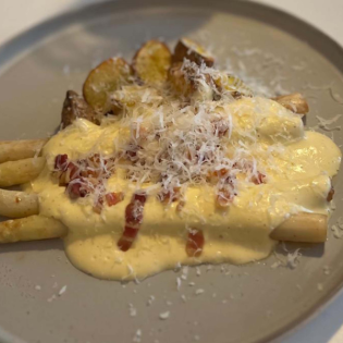 Spargel à la Carbonara