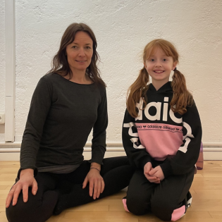 Kleine Yogis, große Wirkung - eine Stunde beim Kinderyoga