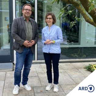 "Love You For Infinity" - Kunstspektakel im Sprengel Museum