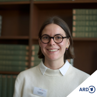 Wi snackt Platt: Ohnsorg-Jugendclub, Froensnettwark un Wetenschop