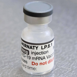 Corona-Impfung - mRNA-Impfstoffe helfen Krebs-Patienten